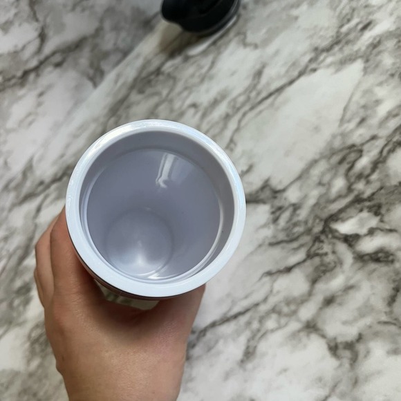 NWOT Starbucks Holiday Poinsettia 16 oz Coffee Tea Travel Mug - Picture 4 of 5